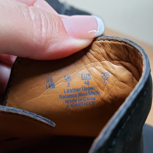 Franco Sarto Women's 10 Garfield Black Suede Western Booties Buckle Ankle Witchy - Picture 8 of 8